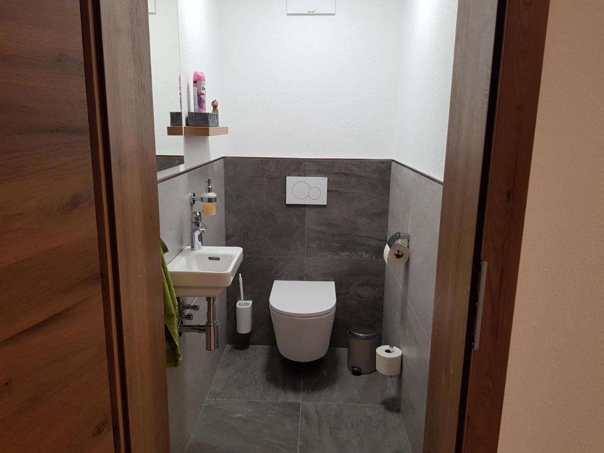 Ferienwohnung Julia Pillerseetal 피버브룬 외부 사진